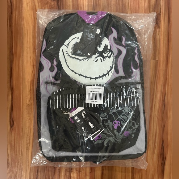 NWT Disney Nightmare before Christmas glow in the dark Jack skellington Backpack - Picture 4 of 5